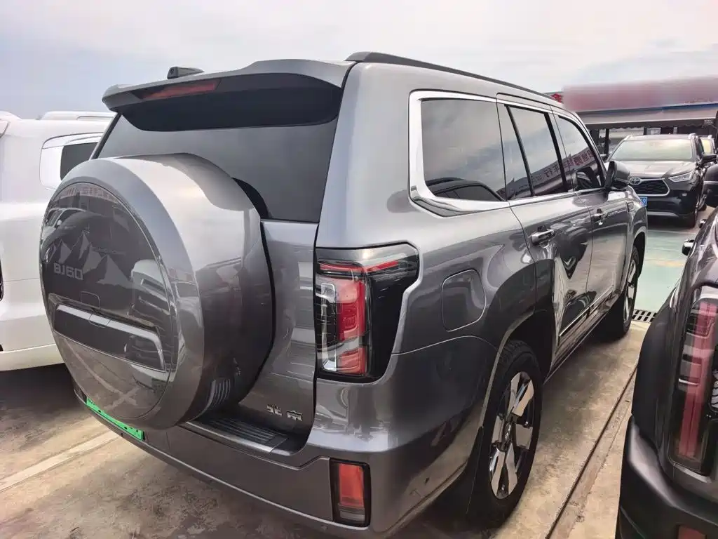 BAIC BJ60 2024 5 мест