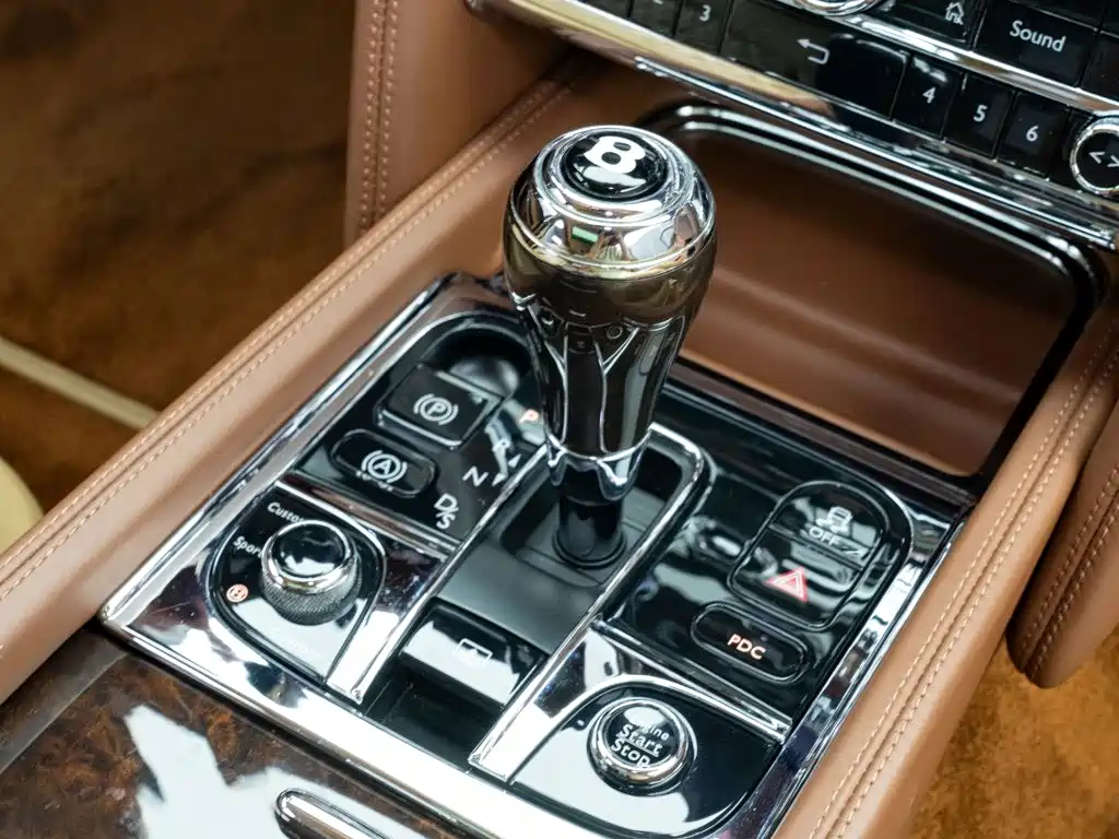 Bentley Mulsanne — миниатюра 17