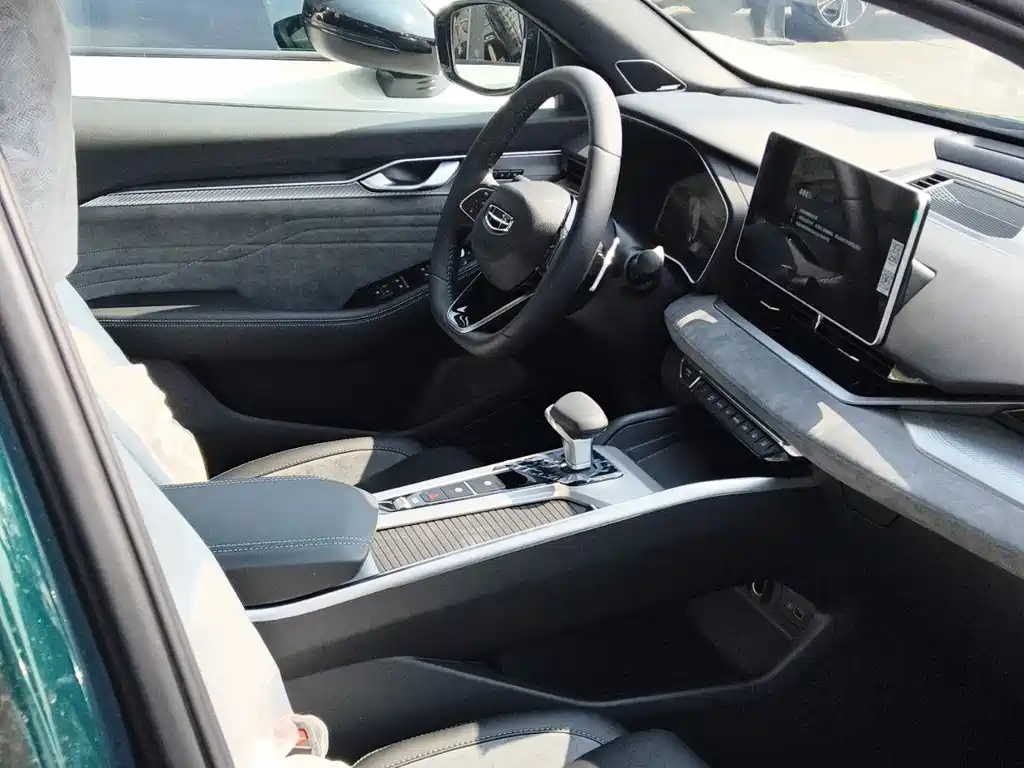 Geely Preface 2023 2.0TD