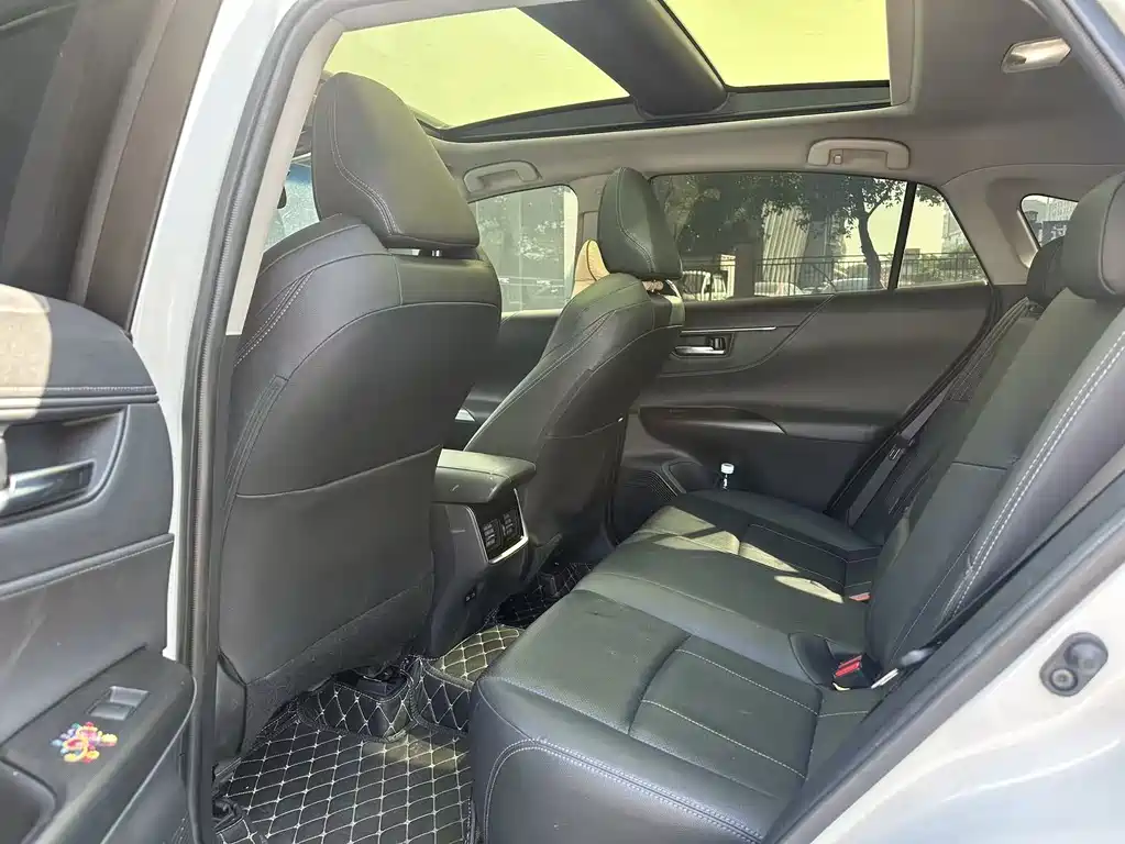 TOYOTA LING FANG HARRIER