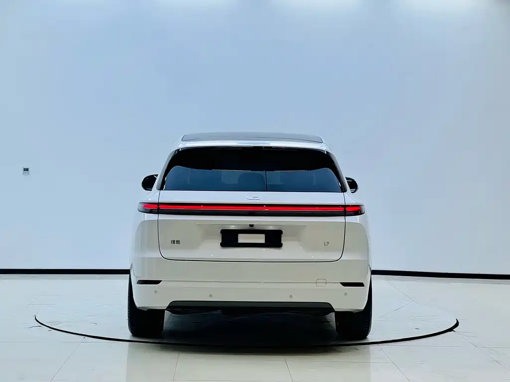 Li Auto Li L7 — миниатюра 5