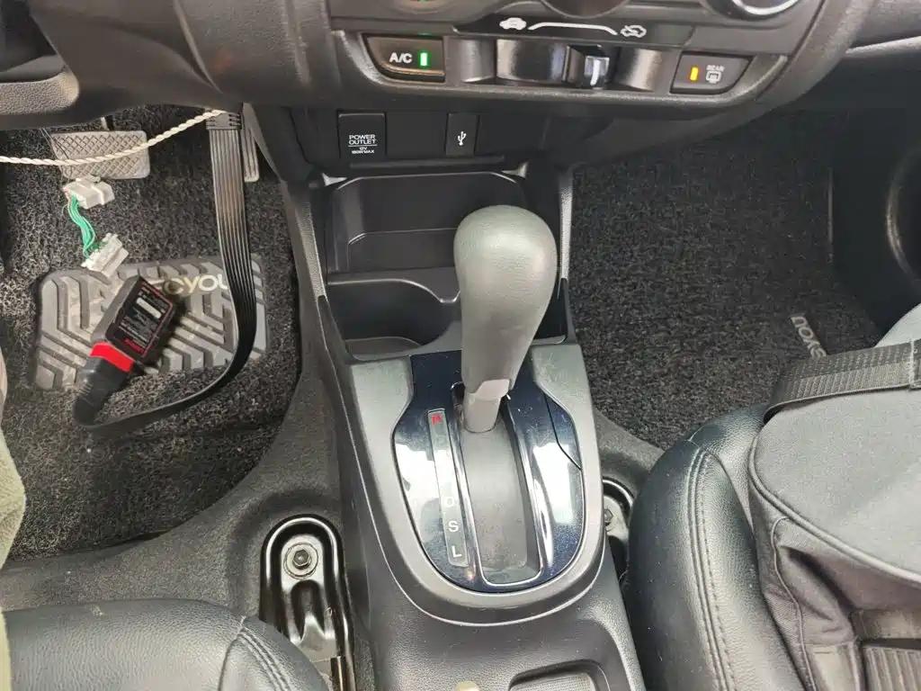Honda Fit — миниатюра 14