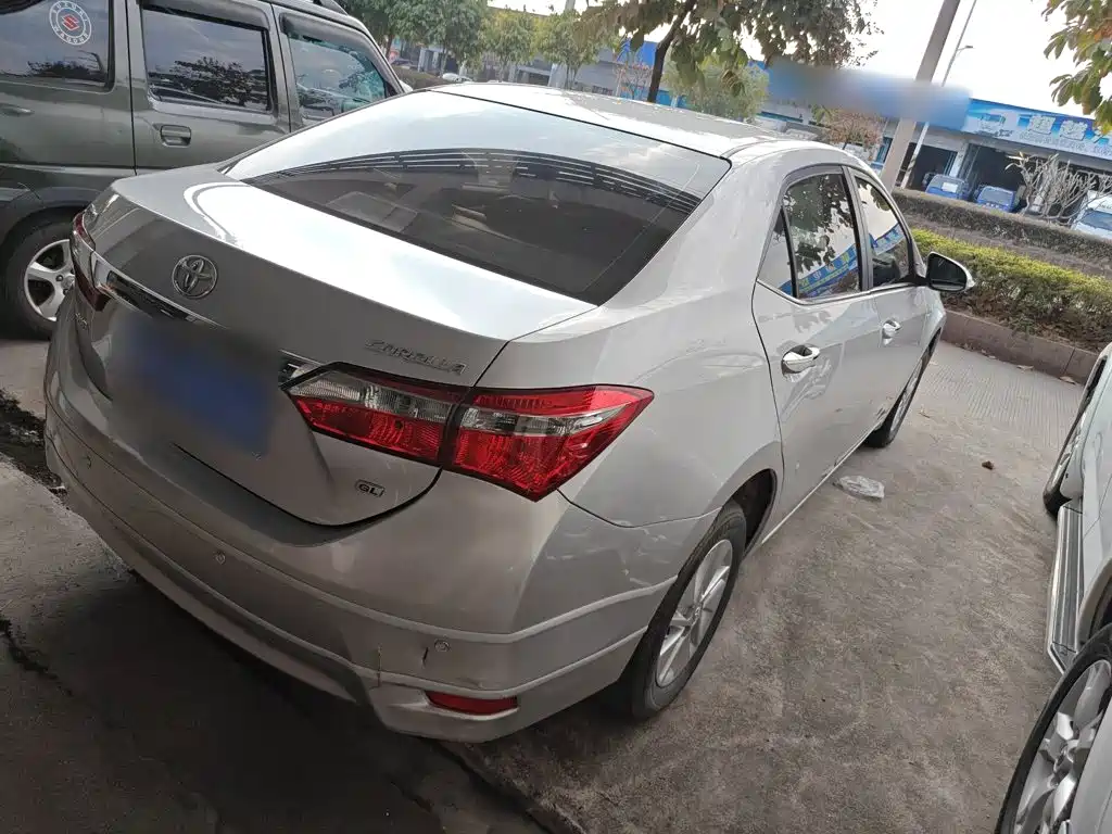 Toyota Corolla — миниатюра 7