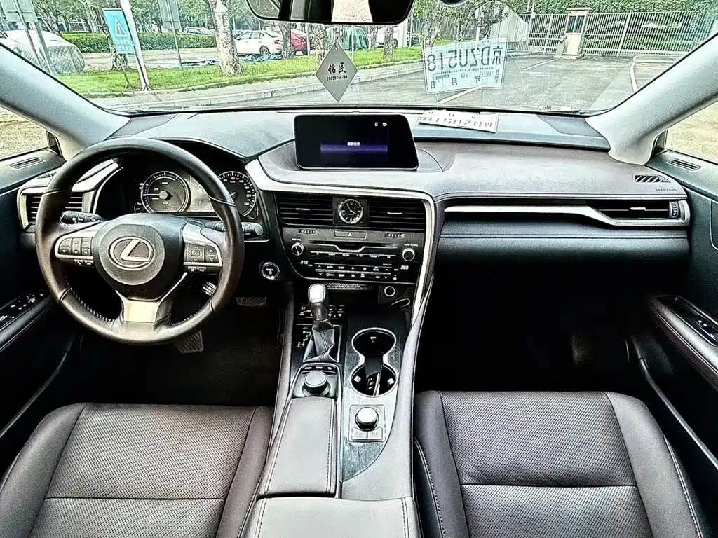 Lexus RX — миниатюра 7