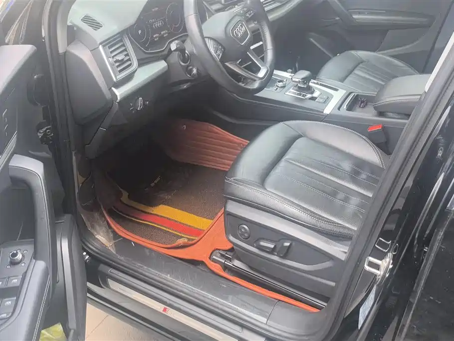 Audi Q5L 2020 40 TFSI Fashion