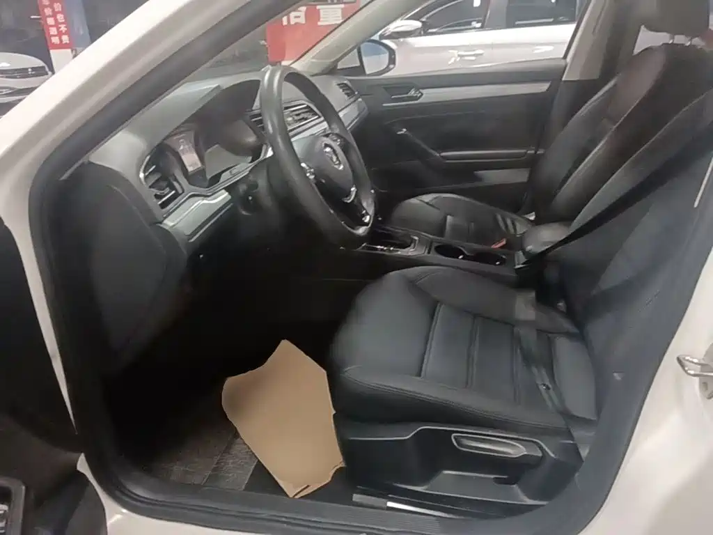 Volkswagen Lamando — миниатюра 15