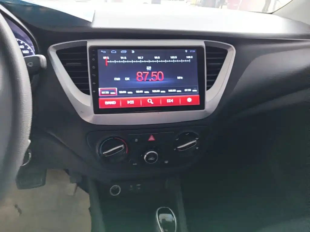 Hyundai Verna — миниатюра 13
