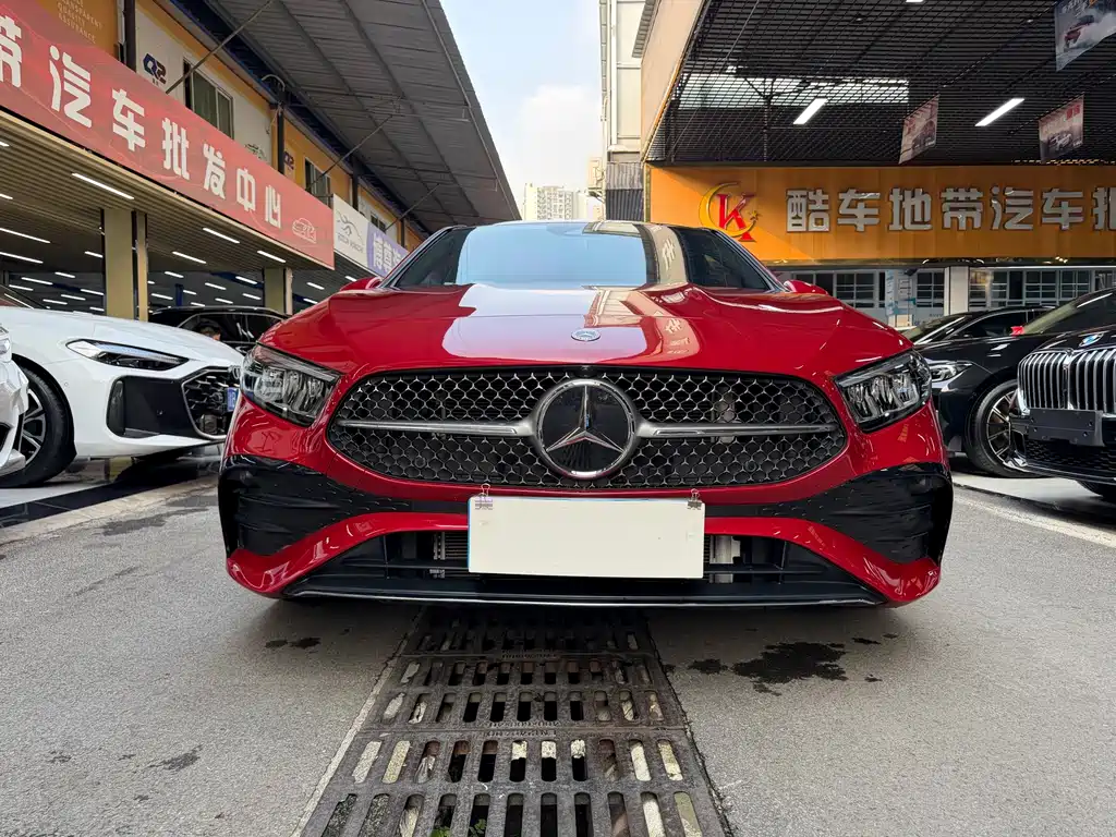 Mercedes-Benz A-Class — миниатюра 2