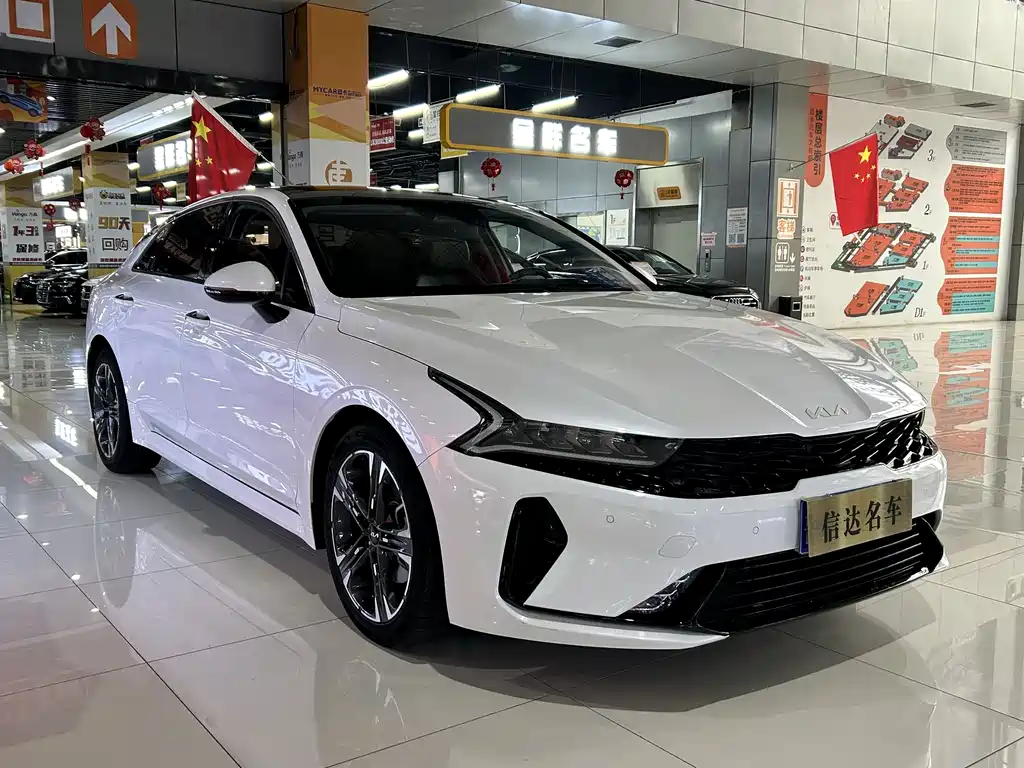 Kia K5 — миниатюра 3
