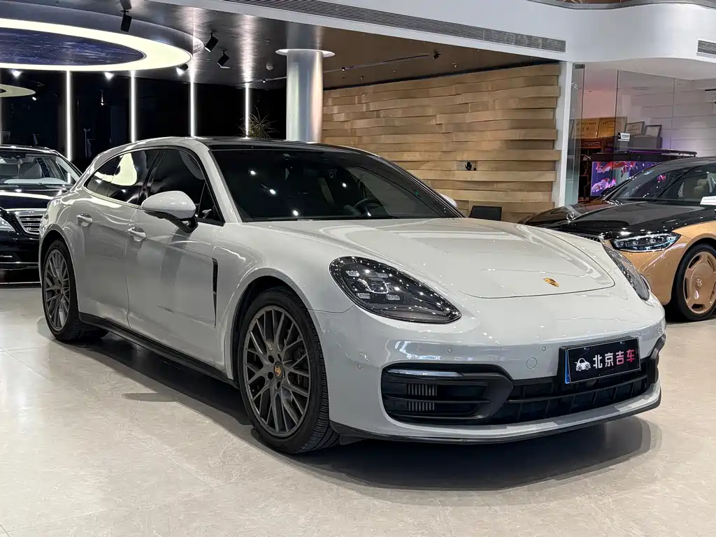 Porsche Panamera — миниатюра 3