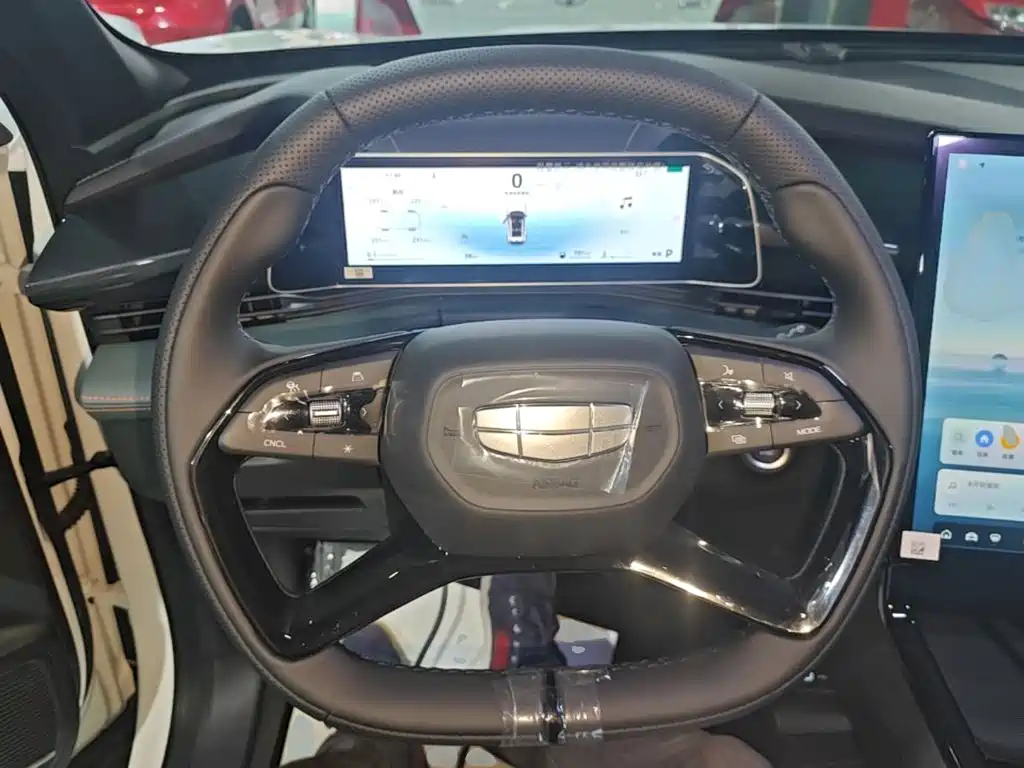 Geely Boyue — миниатюра 11