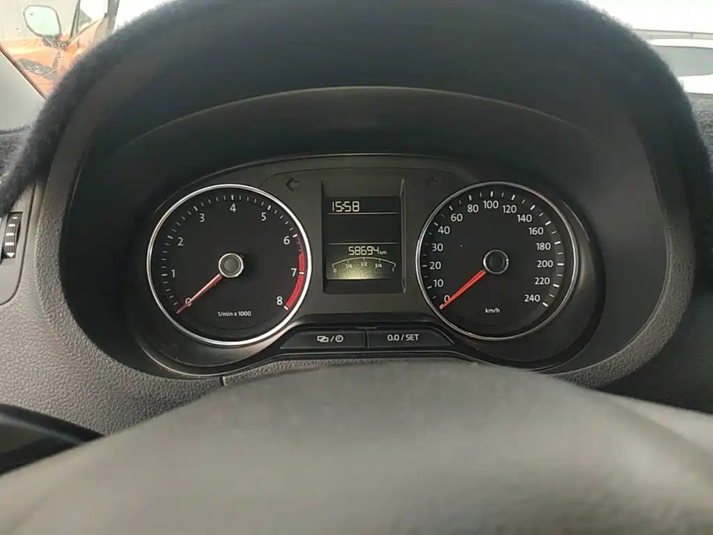Volkswagen Polo — миниатюра 12