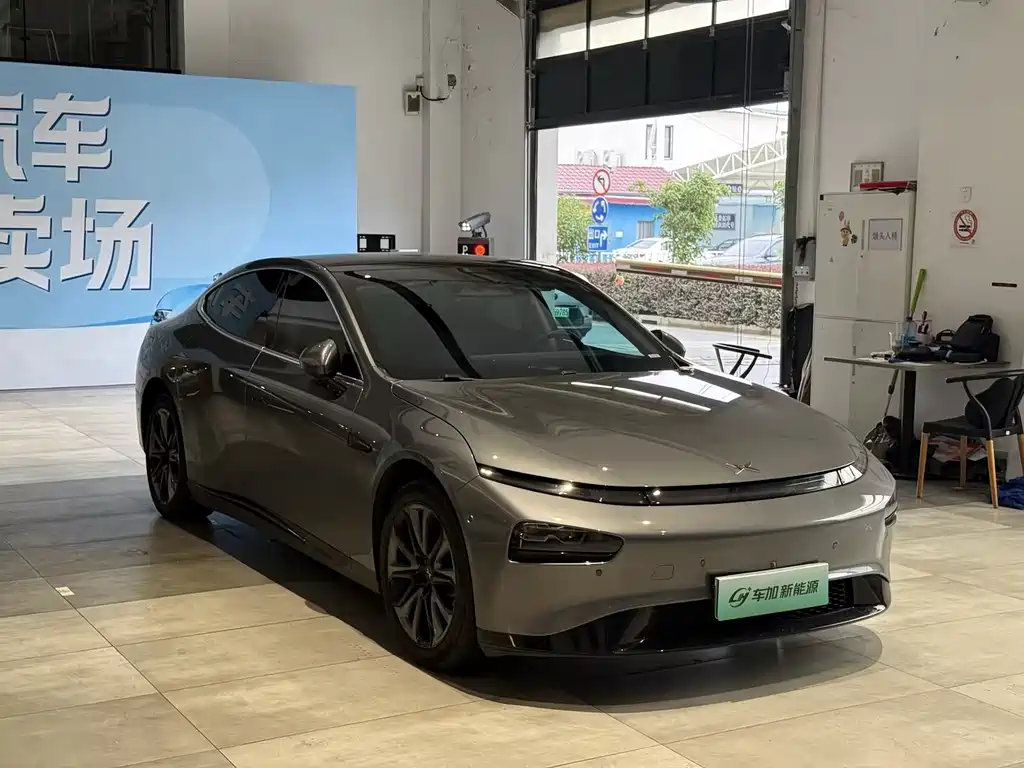 XPeng P7 — миниатюра 3