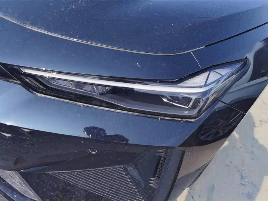 CHANGAN UNI V SMART IDD