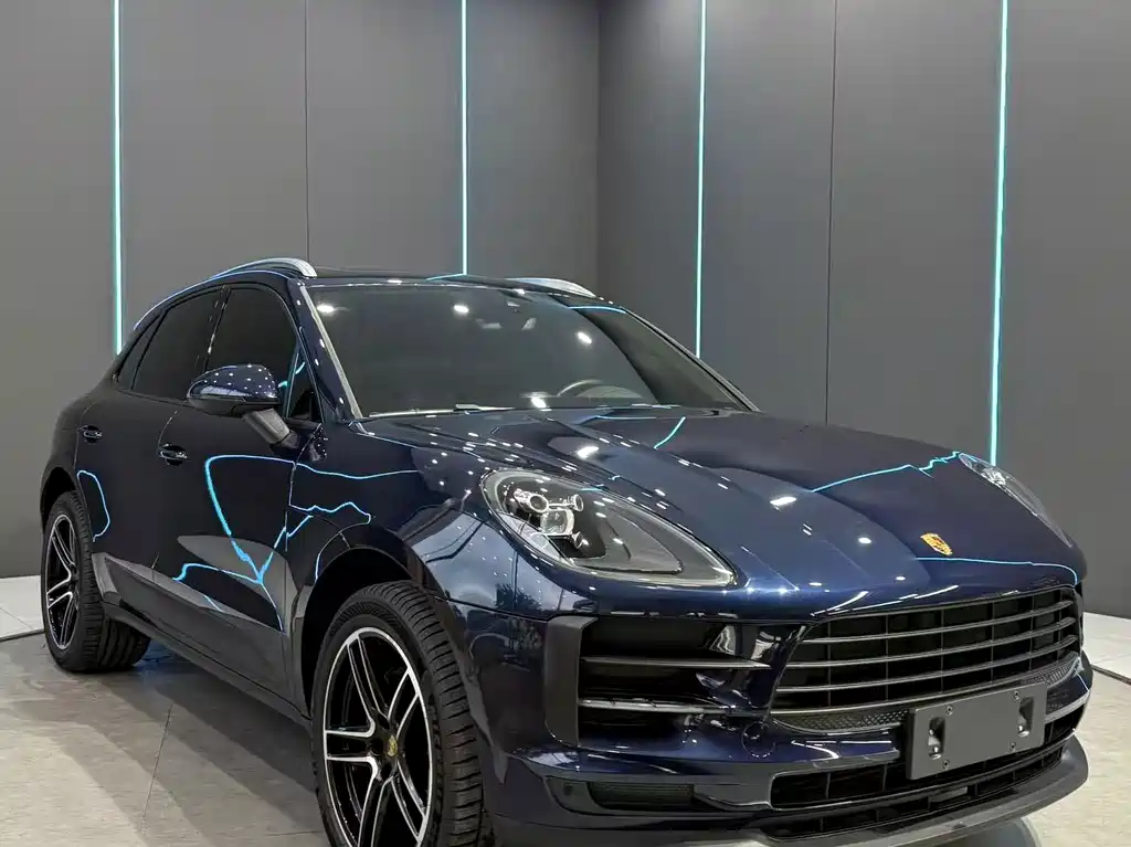 Porsche Macan — миниатюра 3