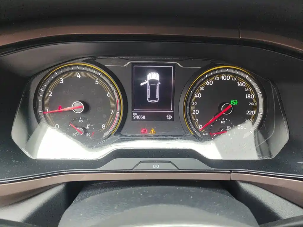 Volkswagen Tharu — миниатюра 7
