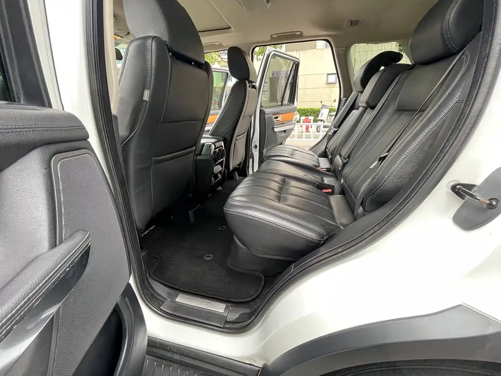 Land Rover Range Rover Sport 2012 3.0 TDV6 Sport