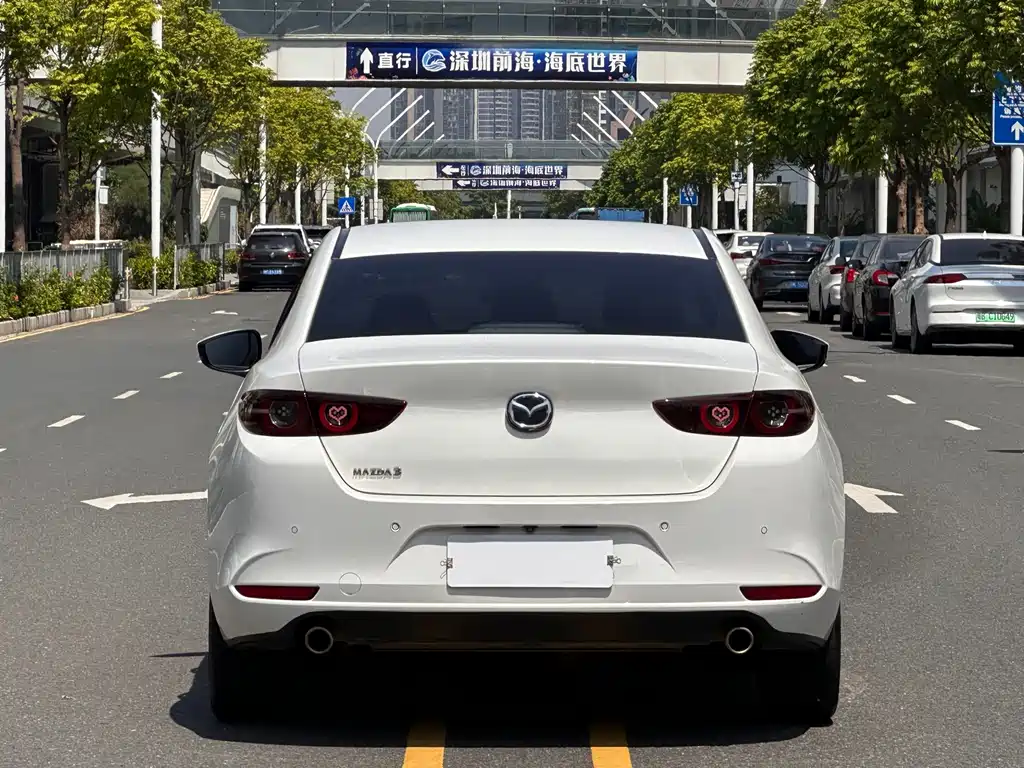 Mazda 3 Axela — миниатюра 20