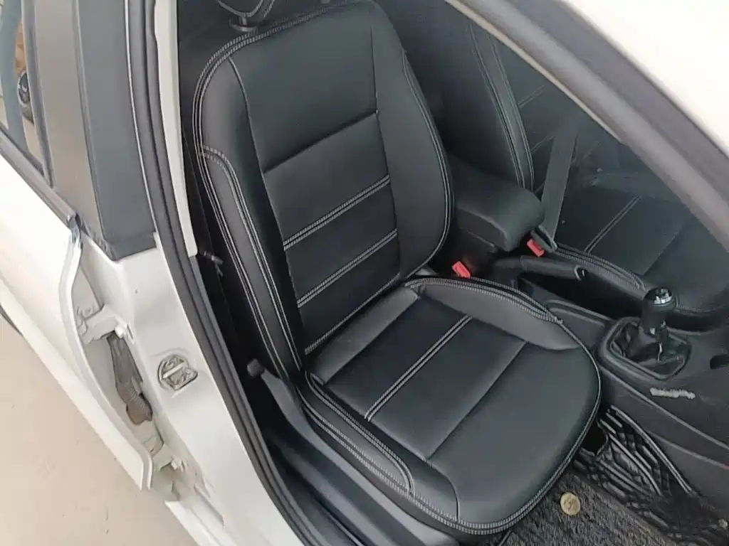 Volkswagen Polo — миниатюра 25