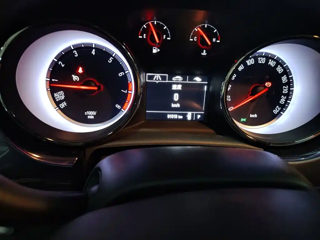 Buick Verano — миниатюра 9