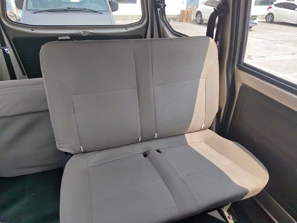 Wuling Rongguang — миниатюра 19