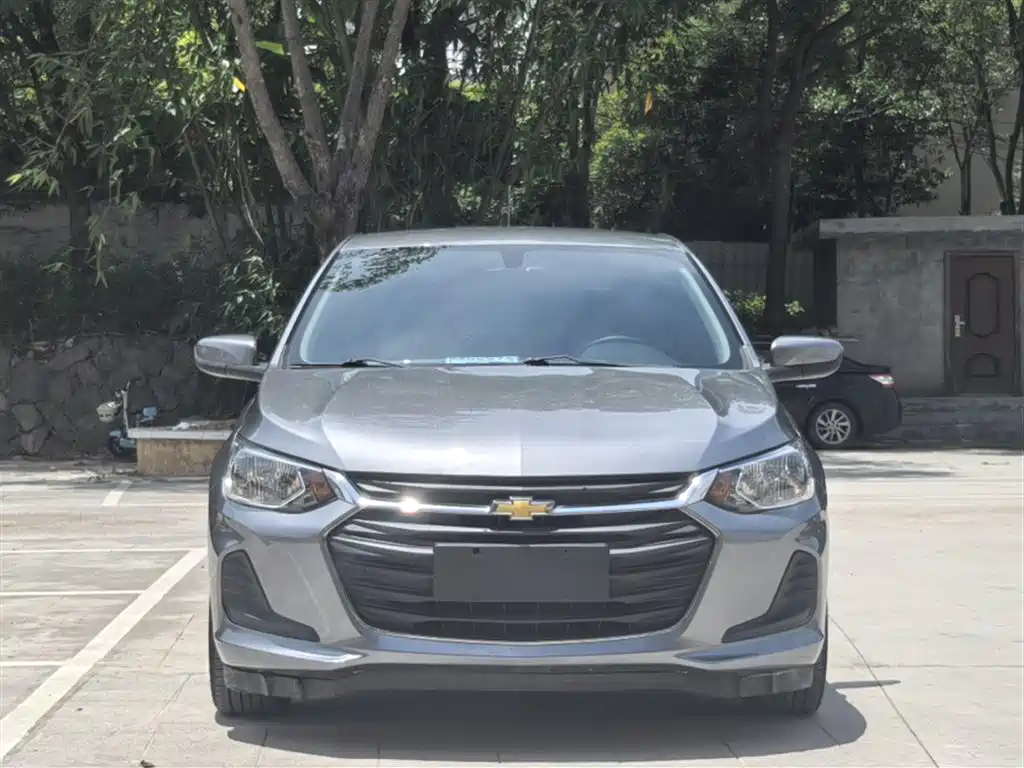 CHEVROLET KOVOZ