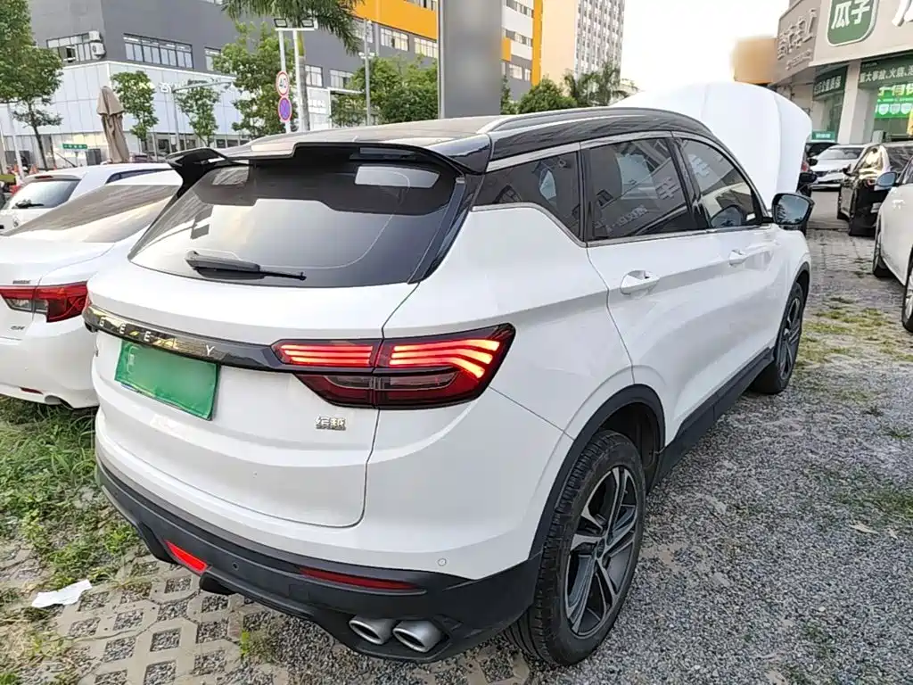 Geely Binyue — миниатюра 7