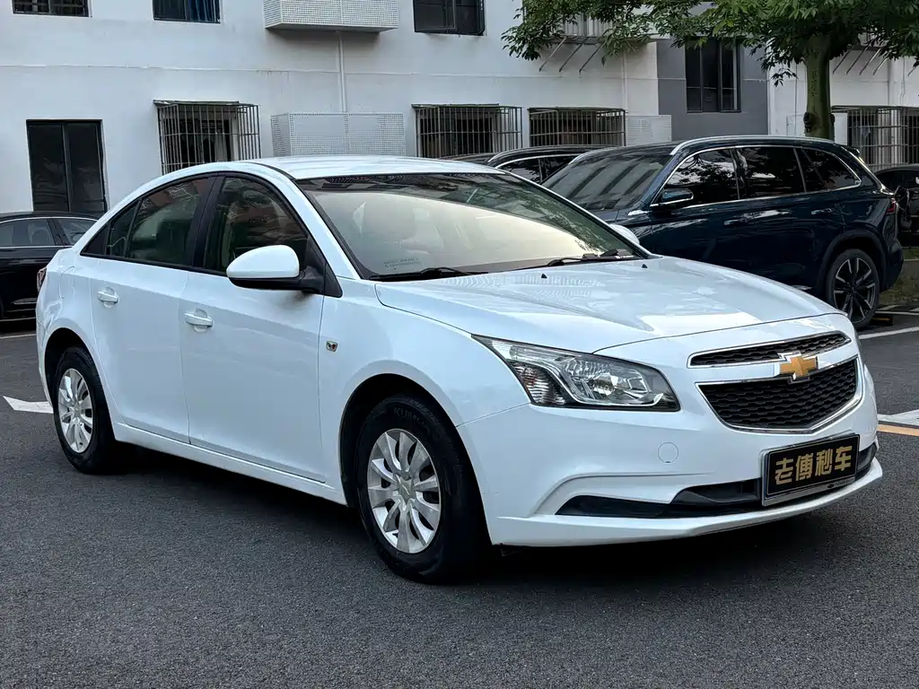 Chevrolet Cruze — миниатюра 3