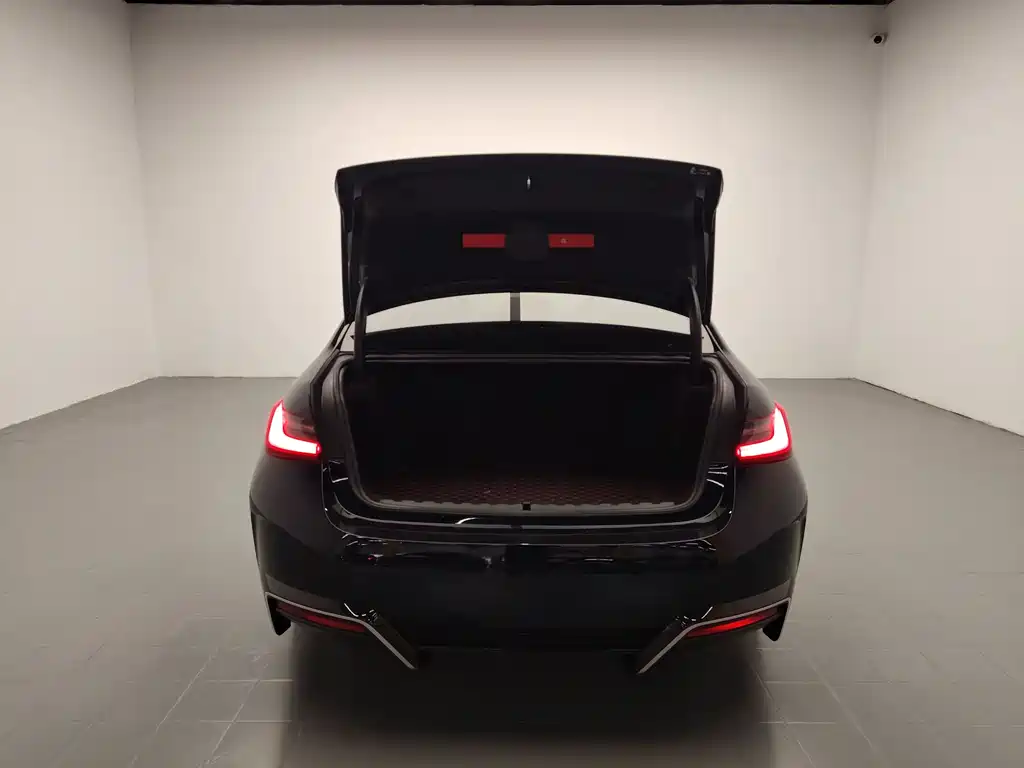 BMW i3 — миниатюра 15