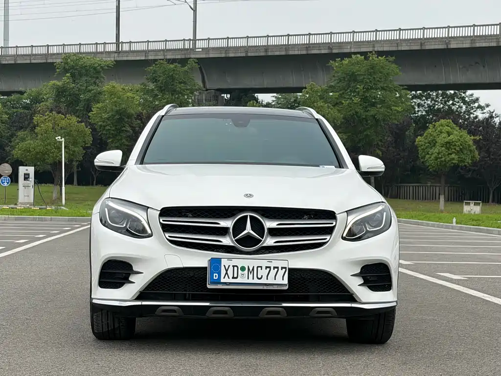 Mercedes-Benz GLC 2018 GLC 260 4MATIC
