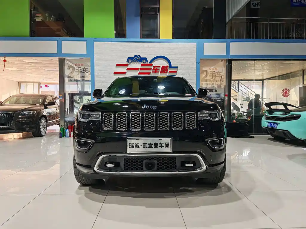 JEEP GRAND CHEROKEE
