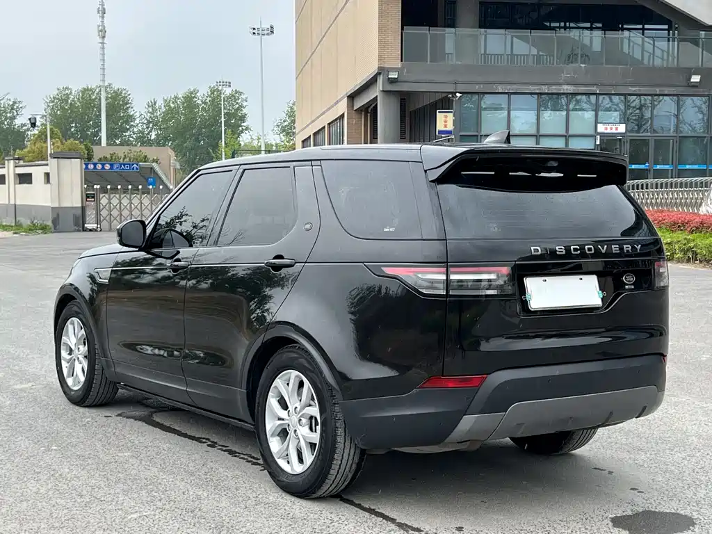 Land Rover Discovery 2017 3.0 SC V6 SE