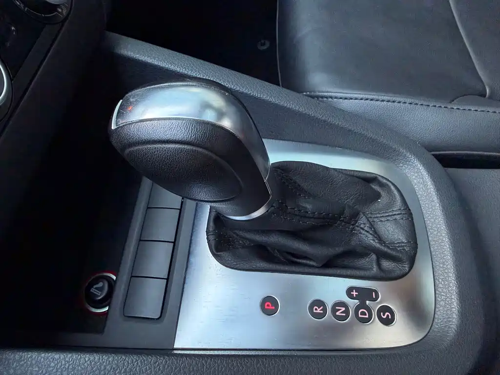 Volkswagen Sagitar — миниатюра 18