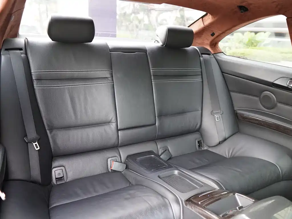 BMW 3 Series (Import) 320i 2-door Coupe, фото 7