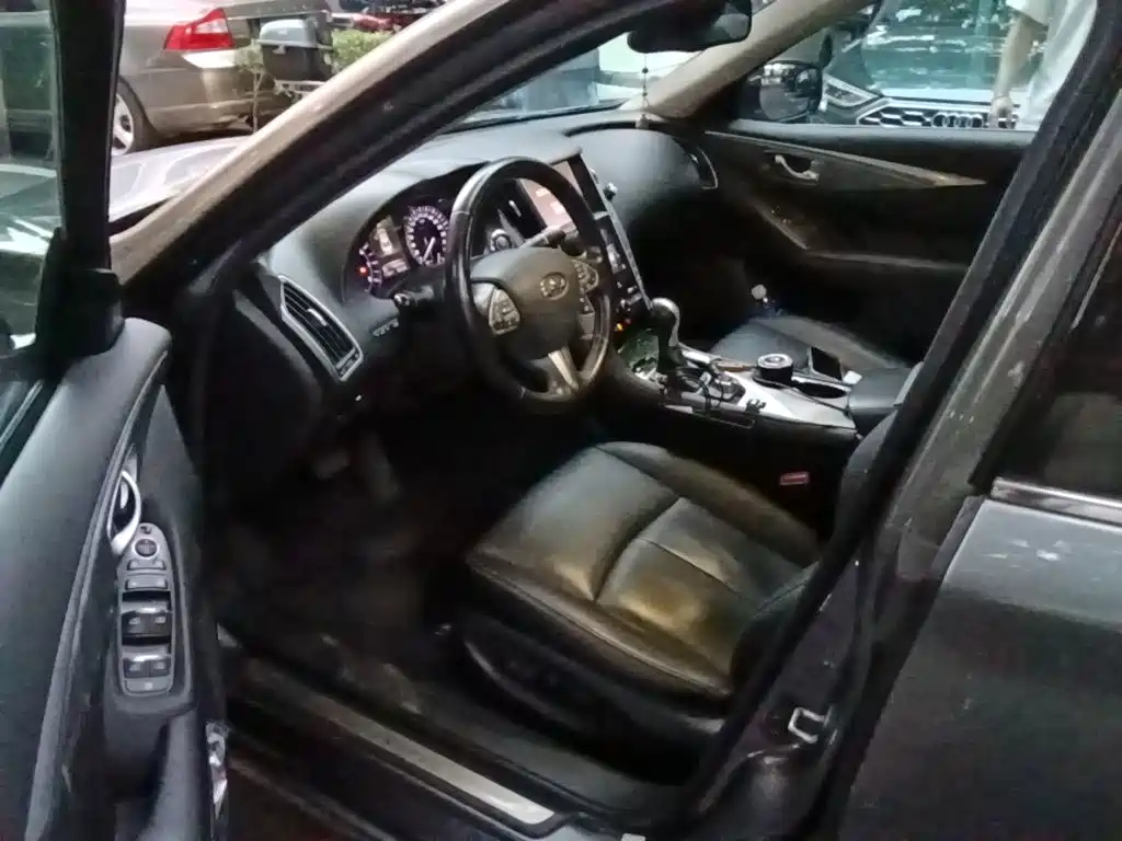 Infiniti Q50L — миниатюра 13