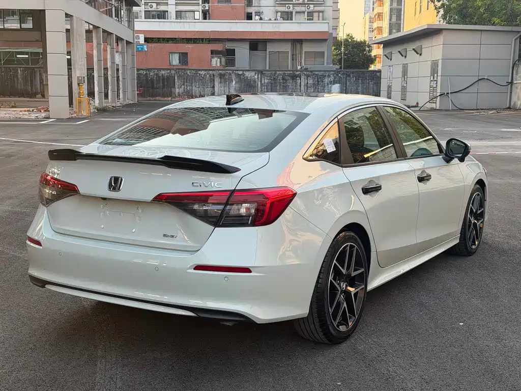 Honda Civic — миниатюра 13