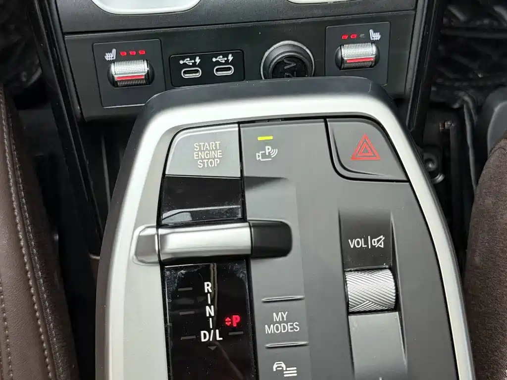 BMW X1 — миниатюра 10