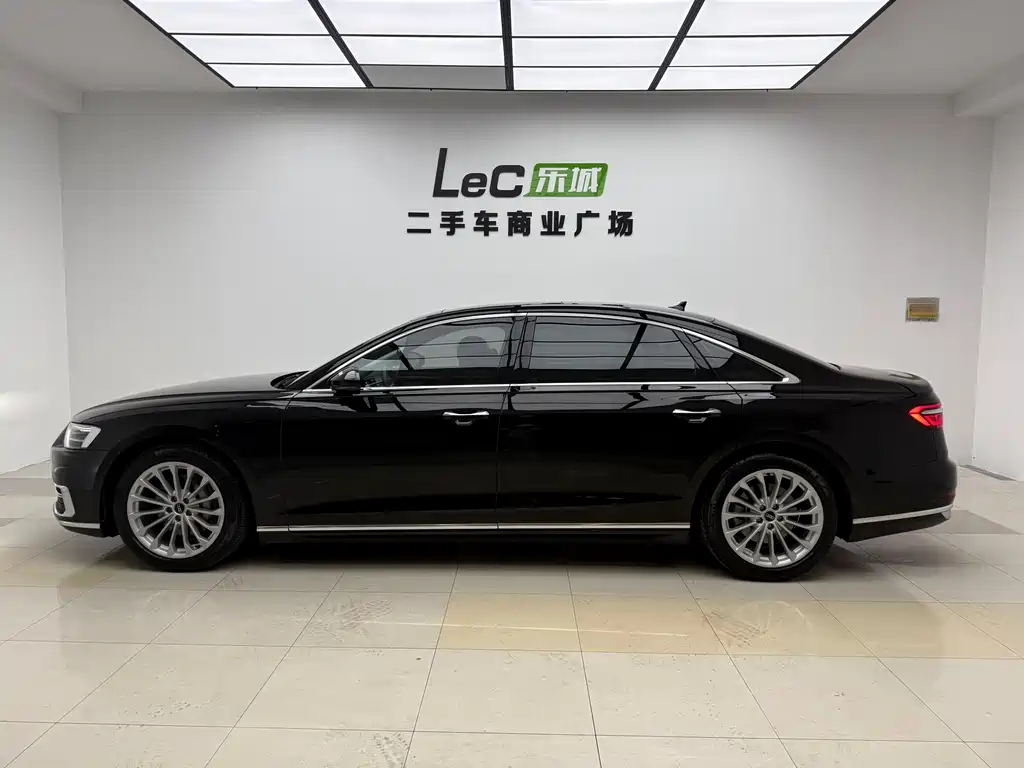Audi A8 2022 A8L 50 TFSI quattro Comfort