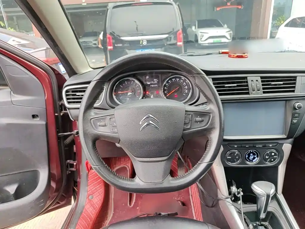 Citroen C3-XR — миниатюра 11