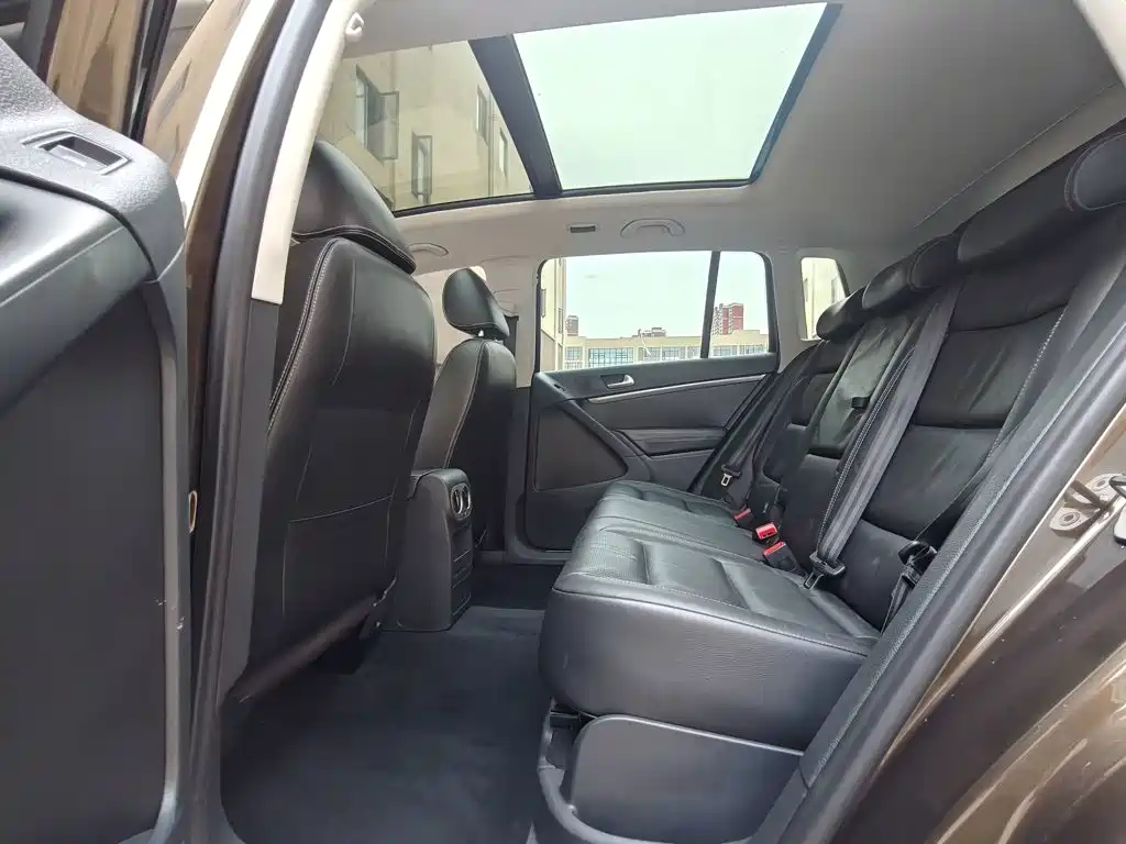 Volkswagen Tiguan — миниатюра 17