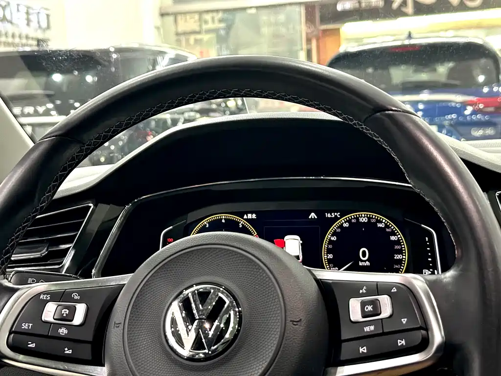Volkswagen Tiguan L L 2019 380TSI AT R-Line Flagship V