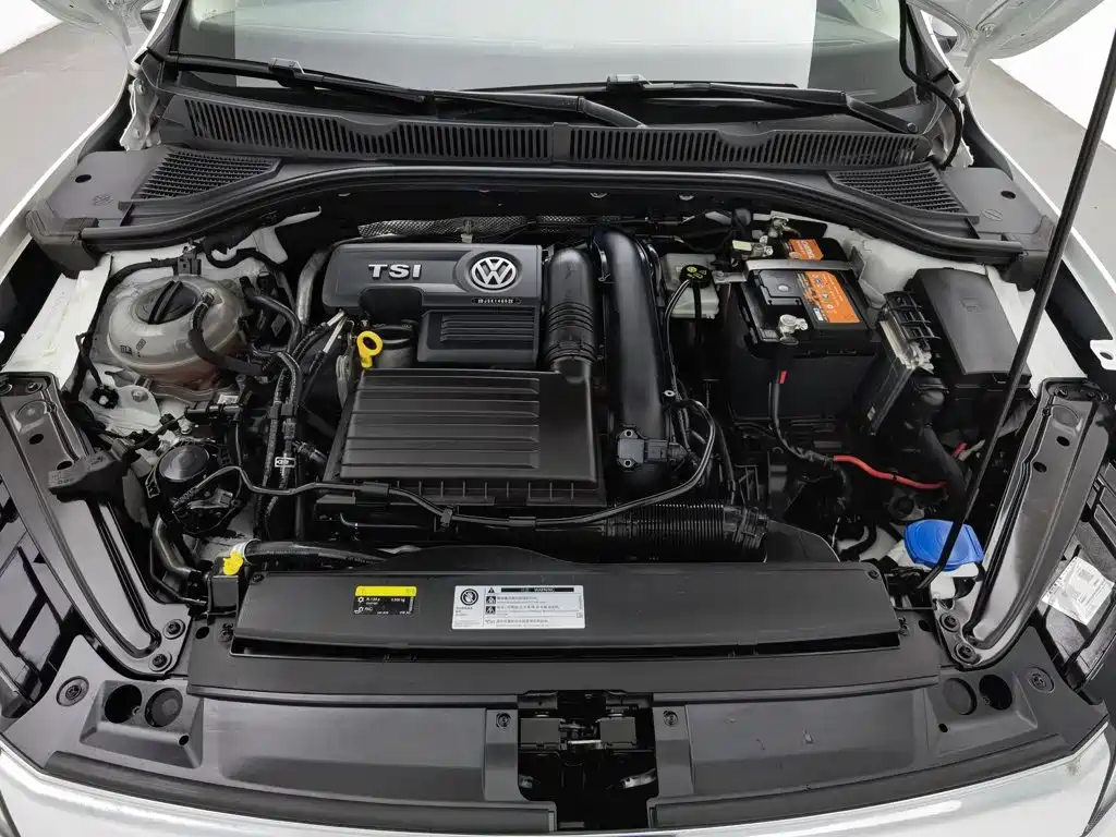 Volkswagen Sagitar — миниатюра 6