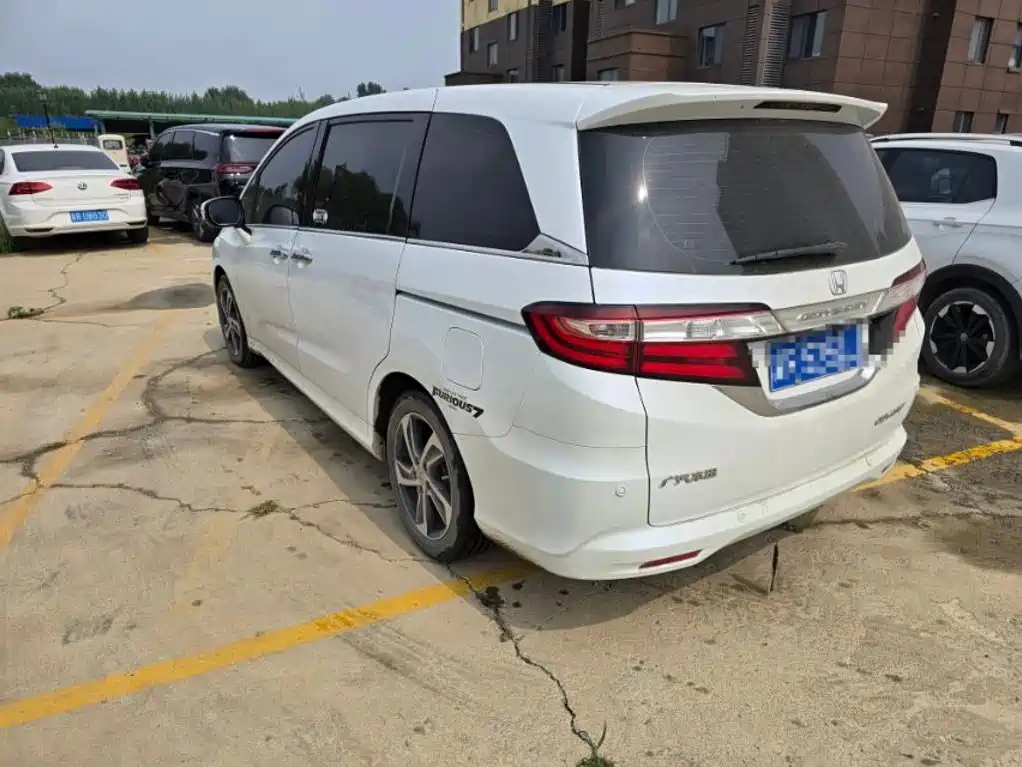 Honda Odyssey — миниатюра 4