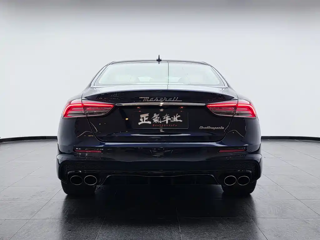 Maserati Quattroporte — миниатюра 32