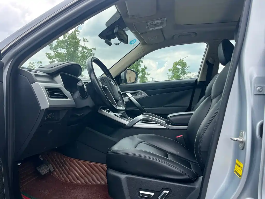 Geely Boyue — миниатюра 7