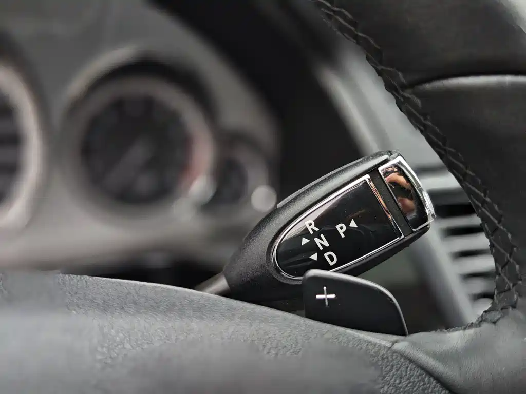 Mercedes-Benz E-Class E 2010 E 300 L Fashion