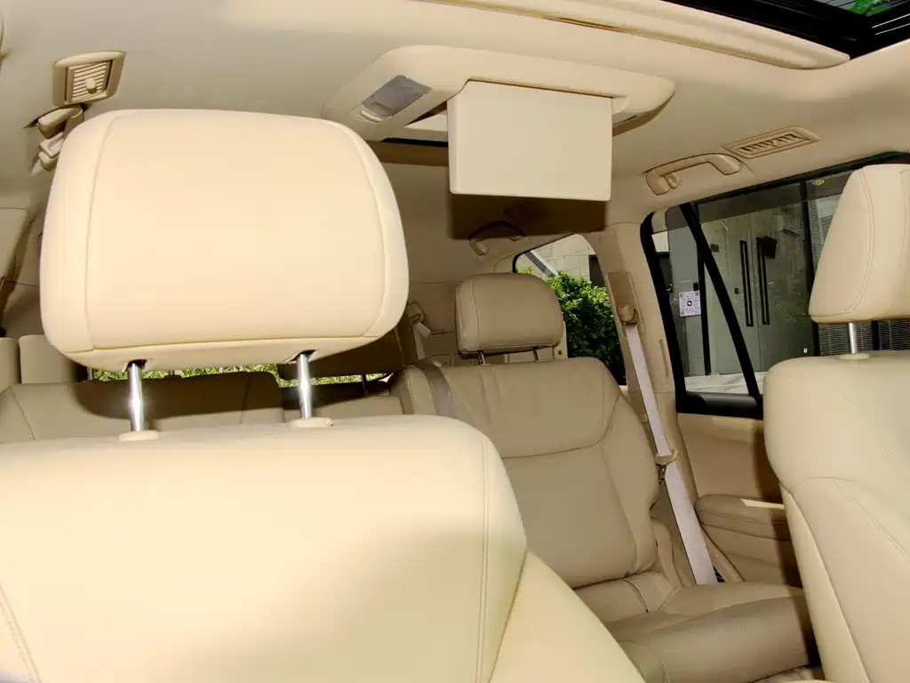 Lexus LX 2009 570