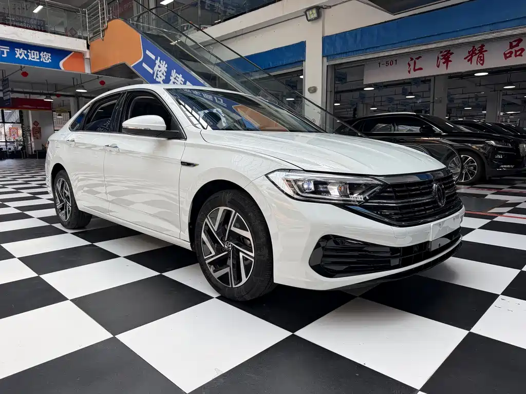 Volkswagen Sagitar — миниатюра 3