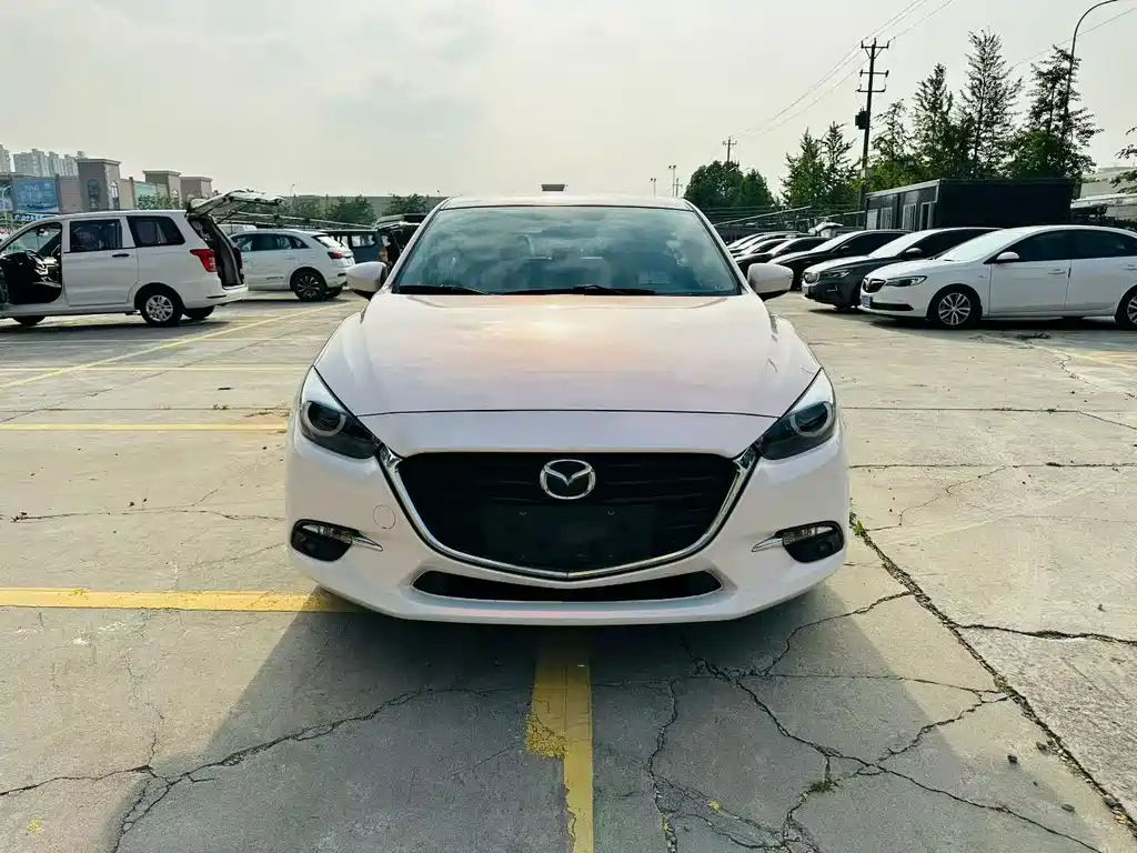 Mazda Mazda3 3 2017 2.0L AT Sport V