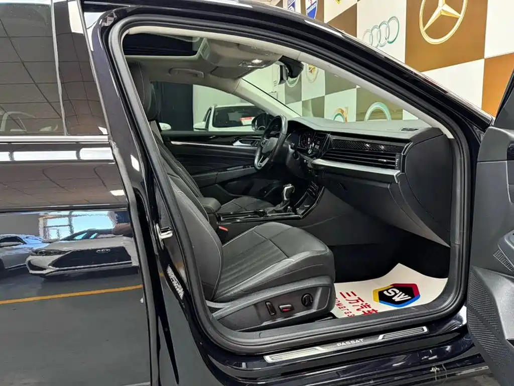 Volkswagen Passat — миниатюра 10
